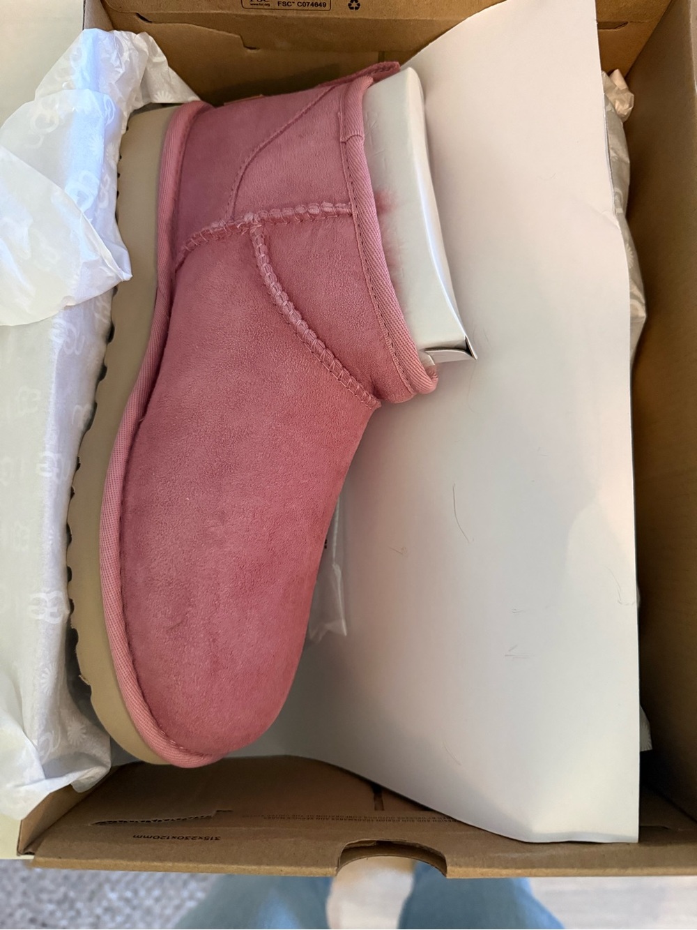 UGG Classic Ultra Mini in Soft Pink
